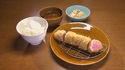 写真：定食（ヒレカツ）